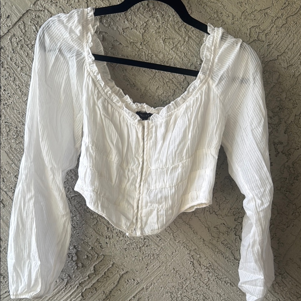 Kendall & Kylie White Ruched Crop Blouse